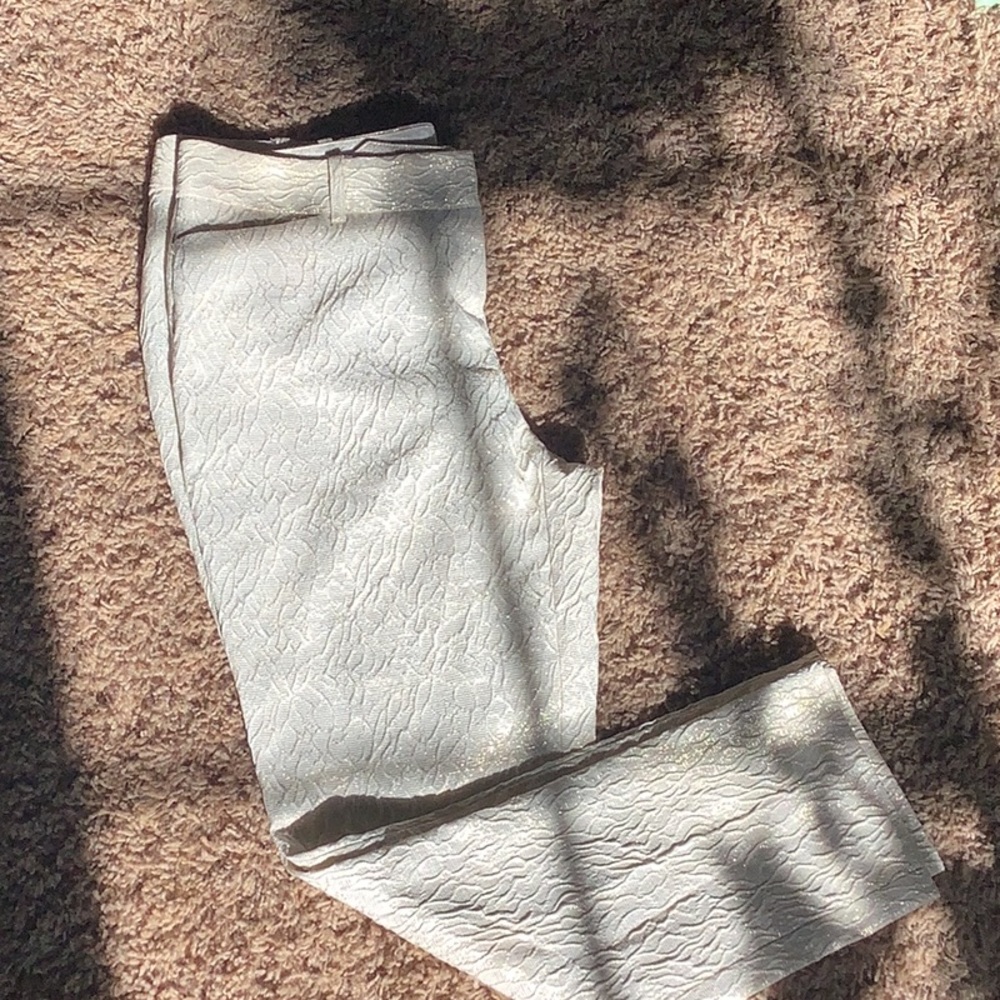 👜Ladies Cream Lame’ Pants👜